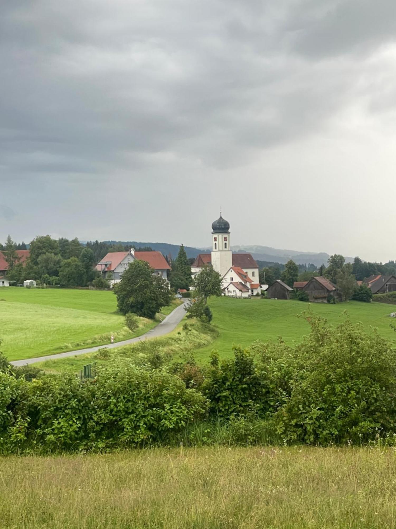 Ferienwohnung Panorama Saentisblick Hergatz Exterior foto
